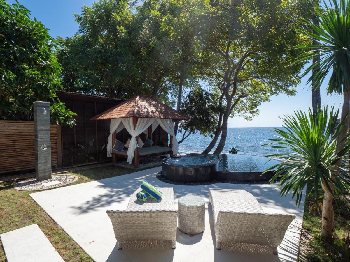 Octopus Villas Tejakula Extérieur photo
